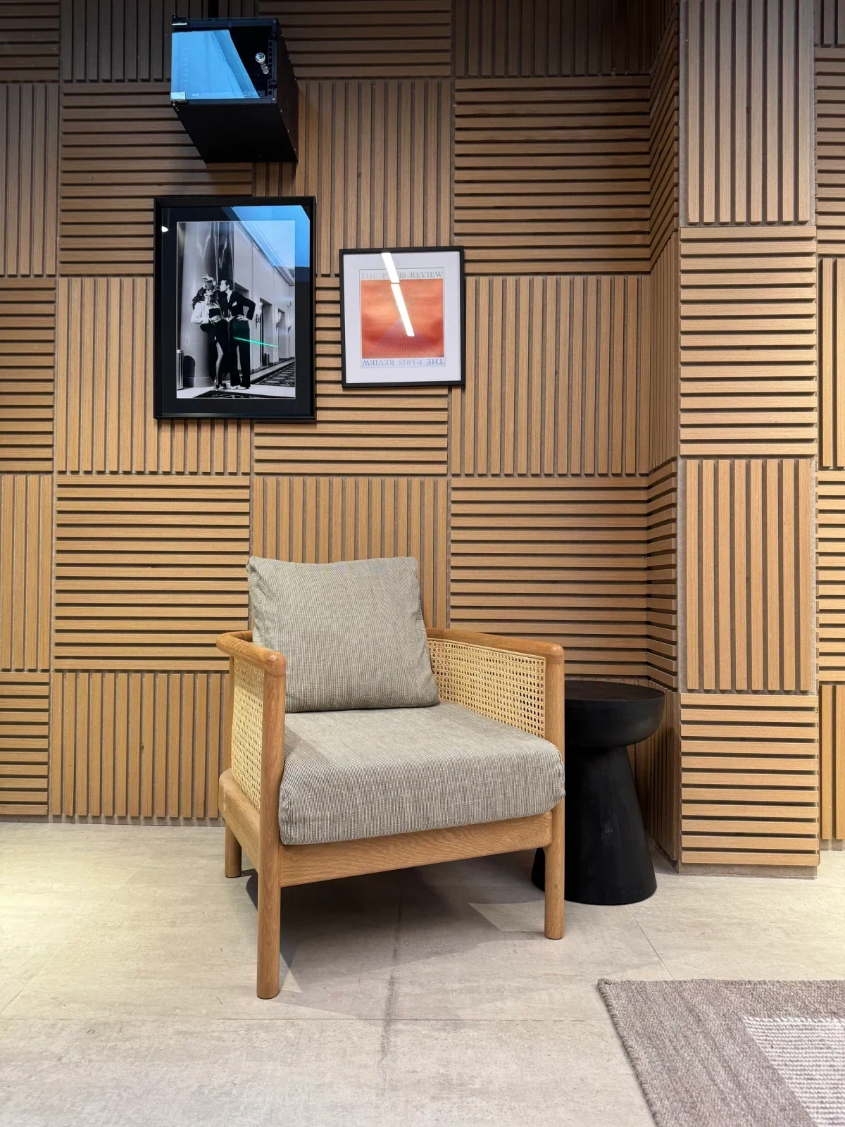 Wooden Panel — paneles acústicos de madera y fieltro PET
