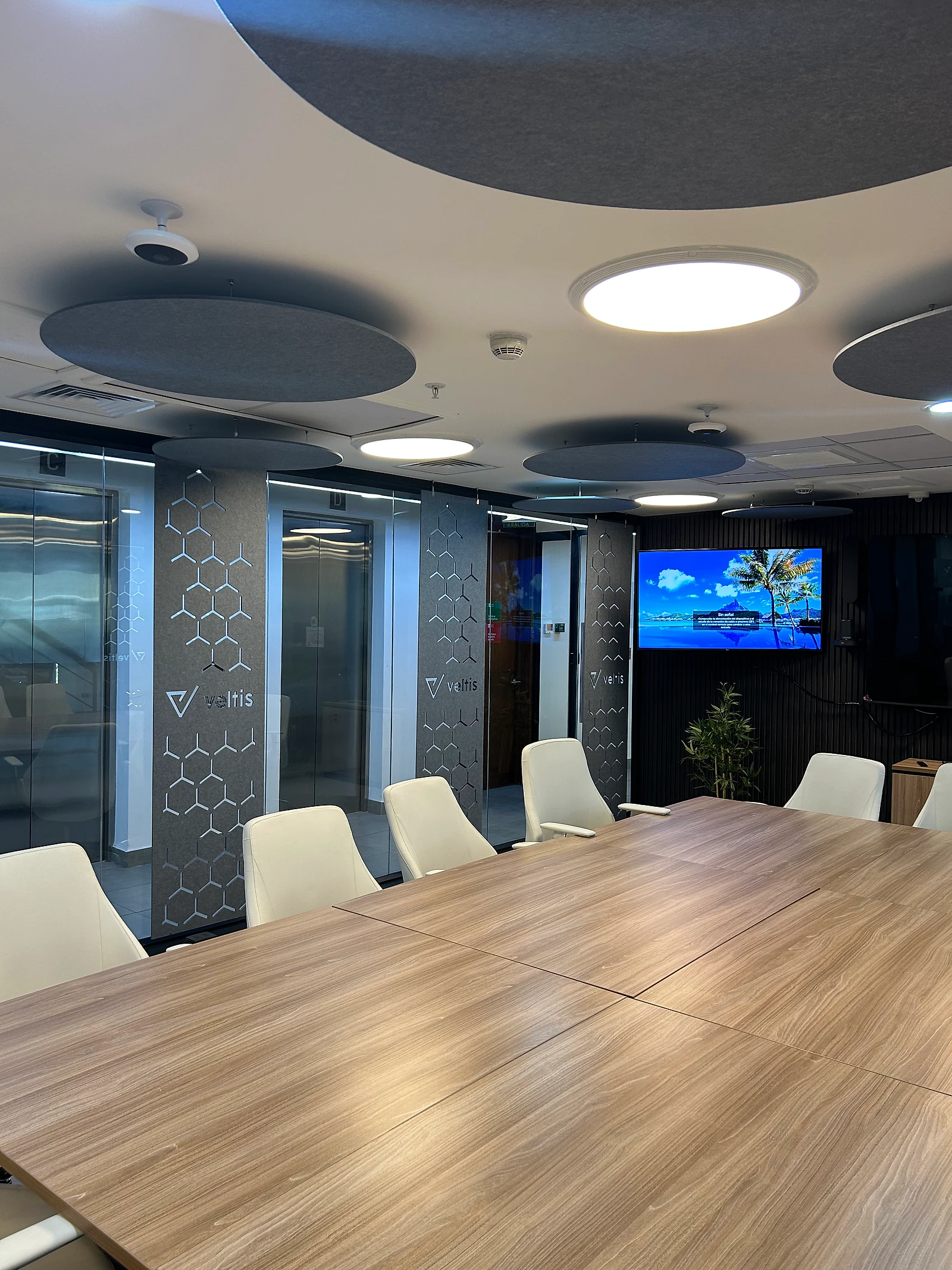 Veltis Latam